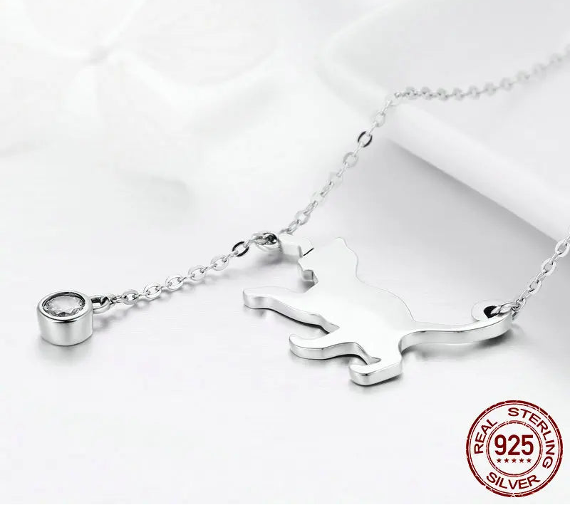 Playful Cat Necklace in Solid 925 Sterling Silver and Zircon